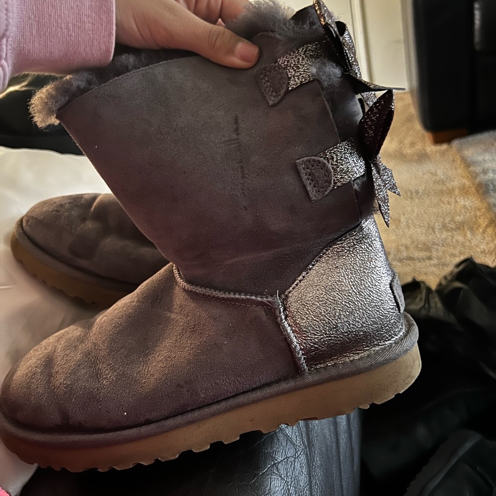 UGG Bailey Bow Glitz Boots Womens 8 Gray Glitter Double Bow